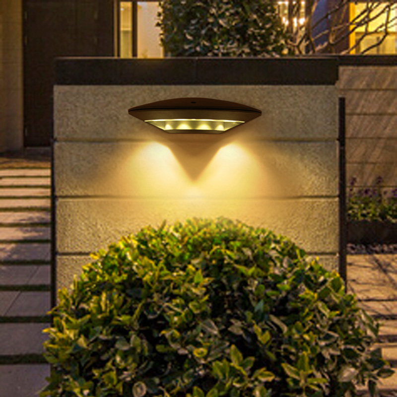 Éclairage paysager LED, lampad - Outdoor Lighting Japan avis et prix