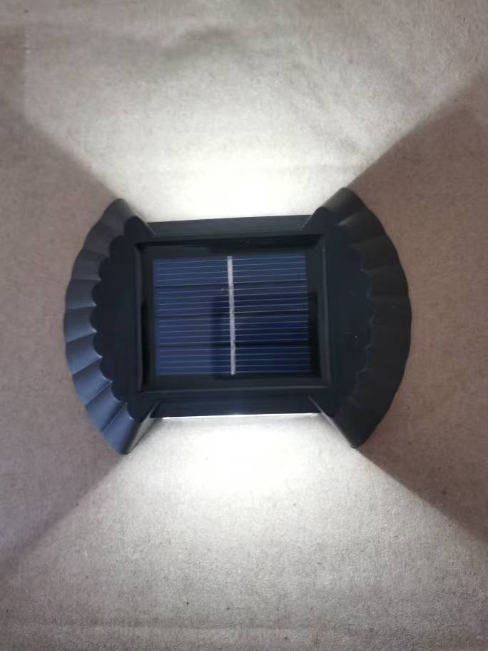 Applique Murale Solaire 2/8 LE - Outdoor Lighting For Your Yard avis et prix