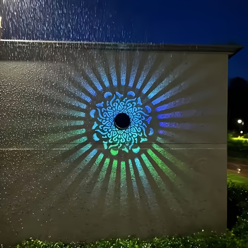 Lanterne solaire LED murale à  - Outdoor Lighting Effects avis et prix