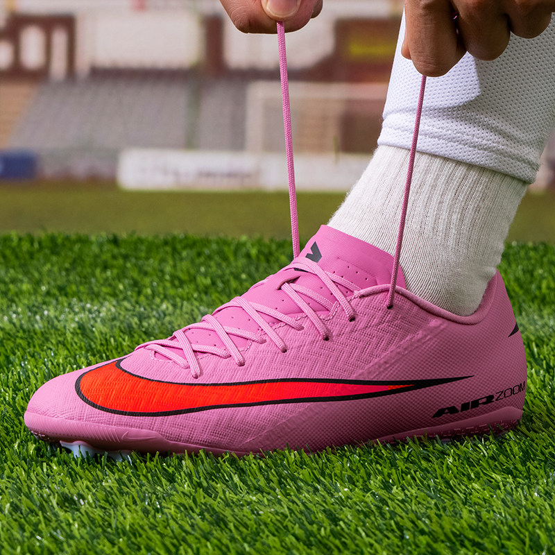 Nike – chaussures de football  - Outdoor Lighting Hong Kong avis et prix