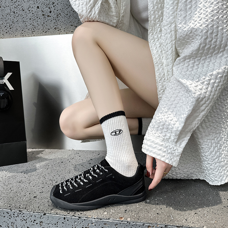 Chaussures de randonnée en cui - Outdoor Lighting Uplight avis et prix